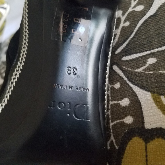 ❤CHRISTIAN DIOR SIGNATURE SUEDE BOOTS - Picture 5 of 8